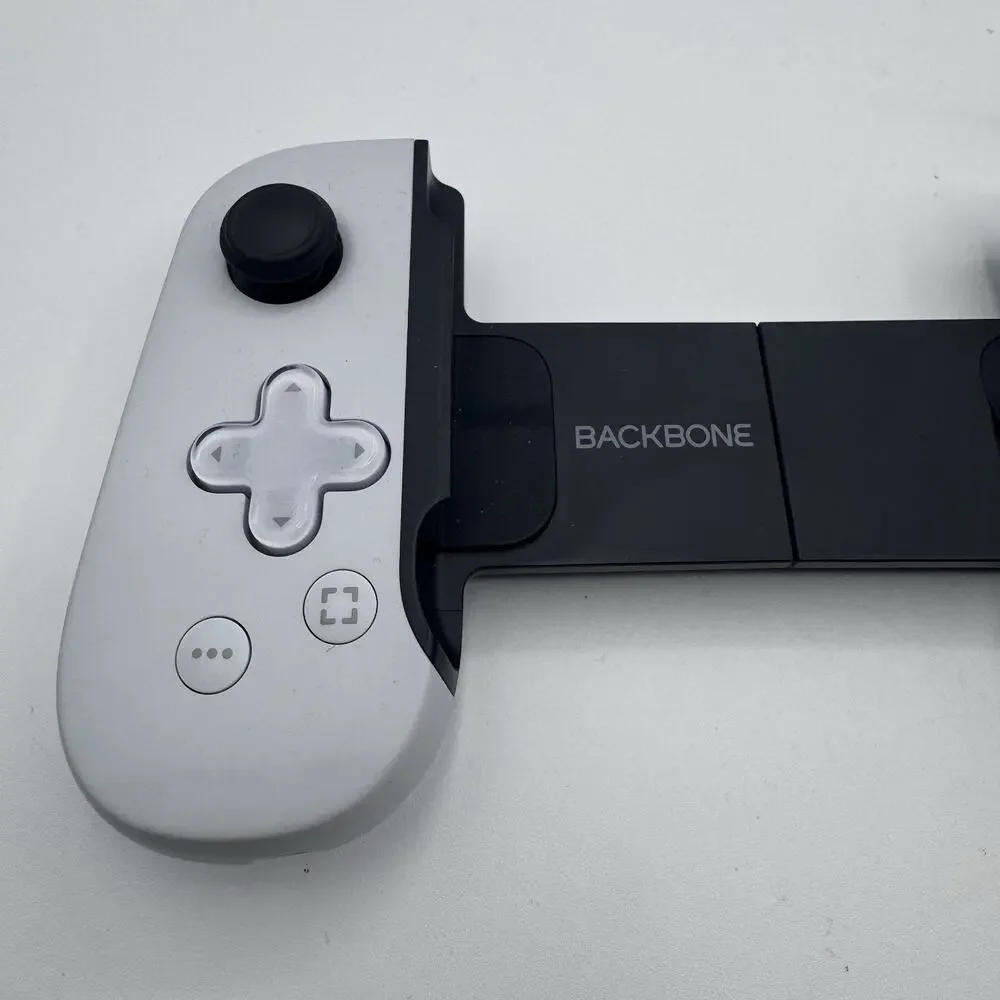 Backbone BB-02-W-SW One PlayStation Edition Lightning Mobile Gaming Controller